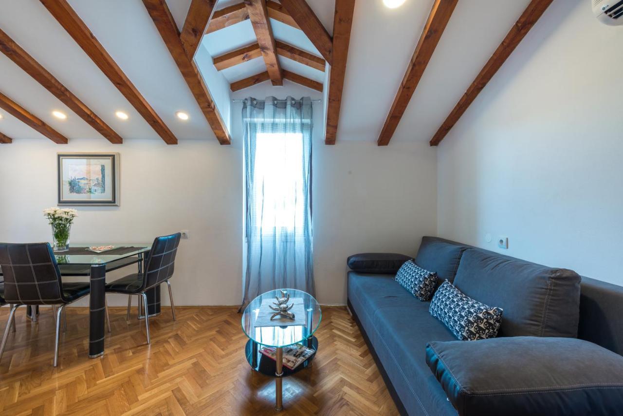 Beach Lapad Apartment Villa Tolja Dubrovnik Bagian luar foto