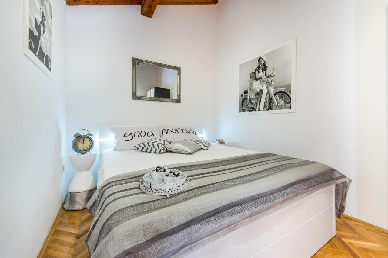 Beach Lapad Apartment Villa Tolja Dubrovnik Bagian luar foto