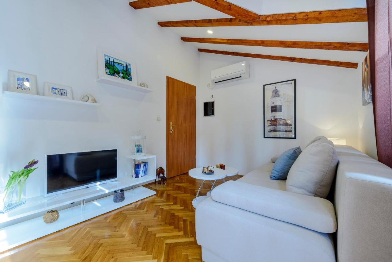 Beach Lapad Apartment Villa Tolja Dubrovnik Bagian luar foto