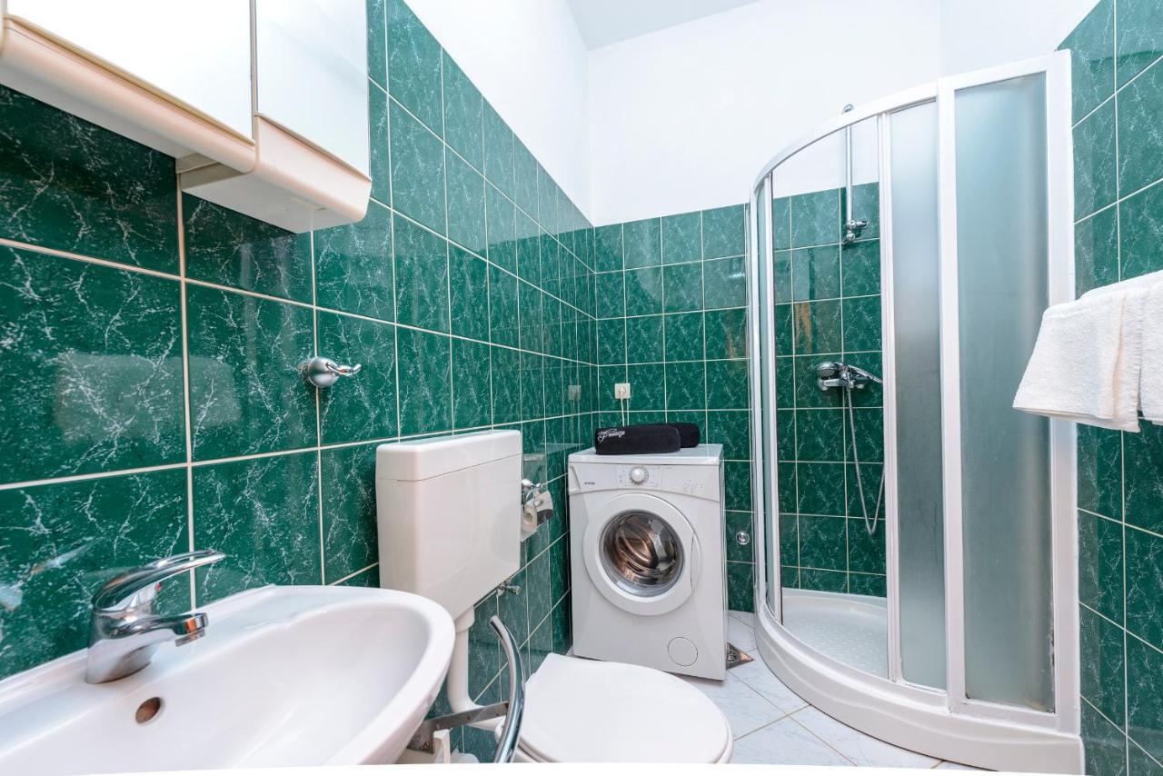 Beach Lapad Apartment Villa Tolja Dubrovnik Bagian luar foto