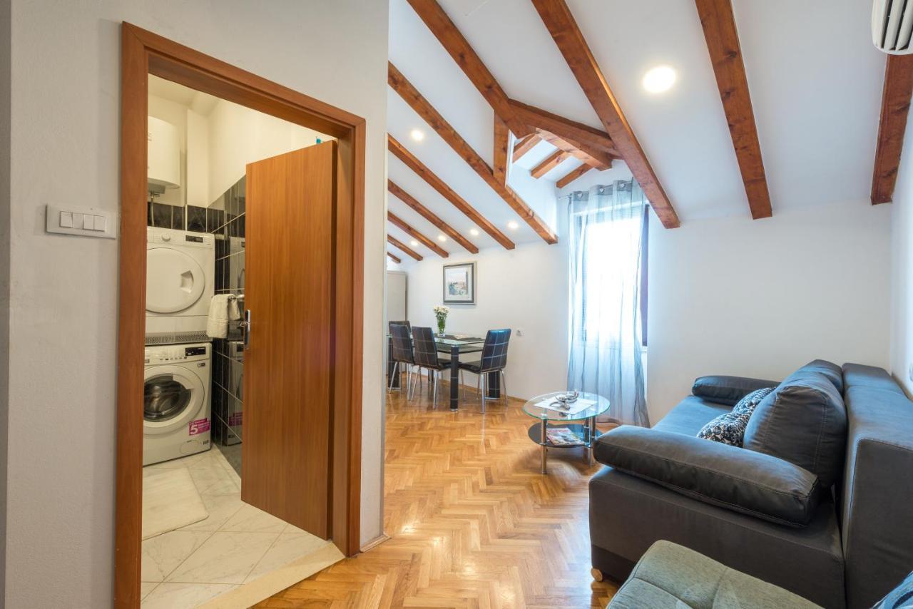 Beach Lapad Apartment Villa Tolja Dubrovnik Bagian luar foto